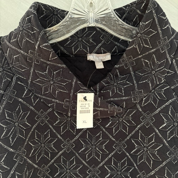 T by Talbots XL Black w/ Metallic Snowflakes Quilted Pullover Sweater NEW!!! - Picture 8 of 13